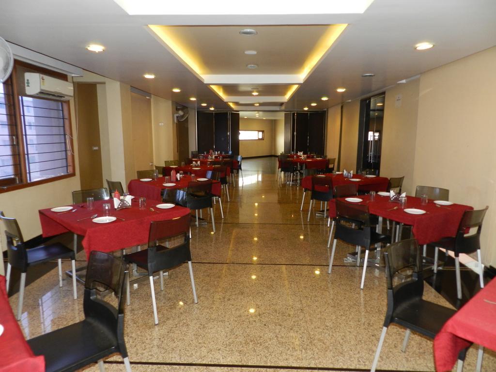 Hotel Rock Regency Toranagallu Zewnętrze zdjęcie